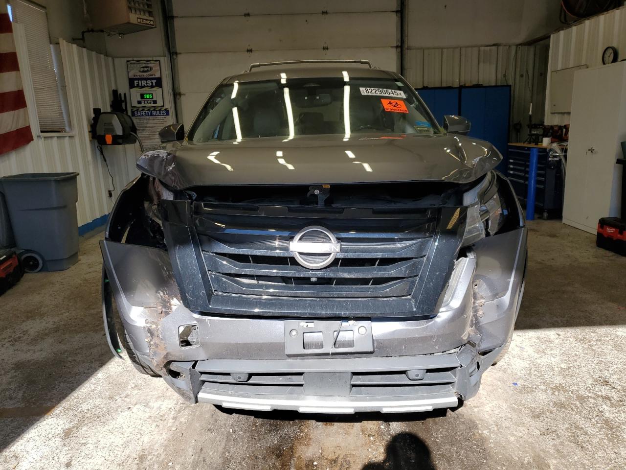 NISSAN PATHFINDER SL