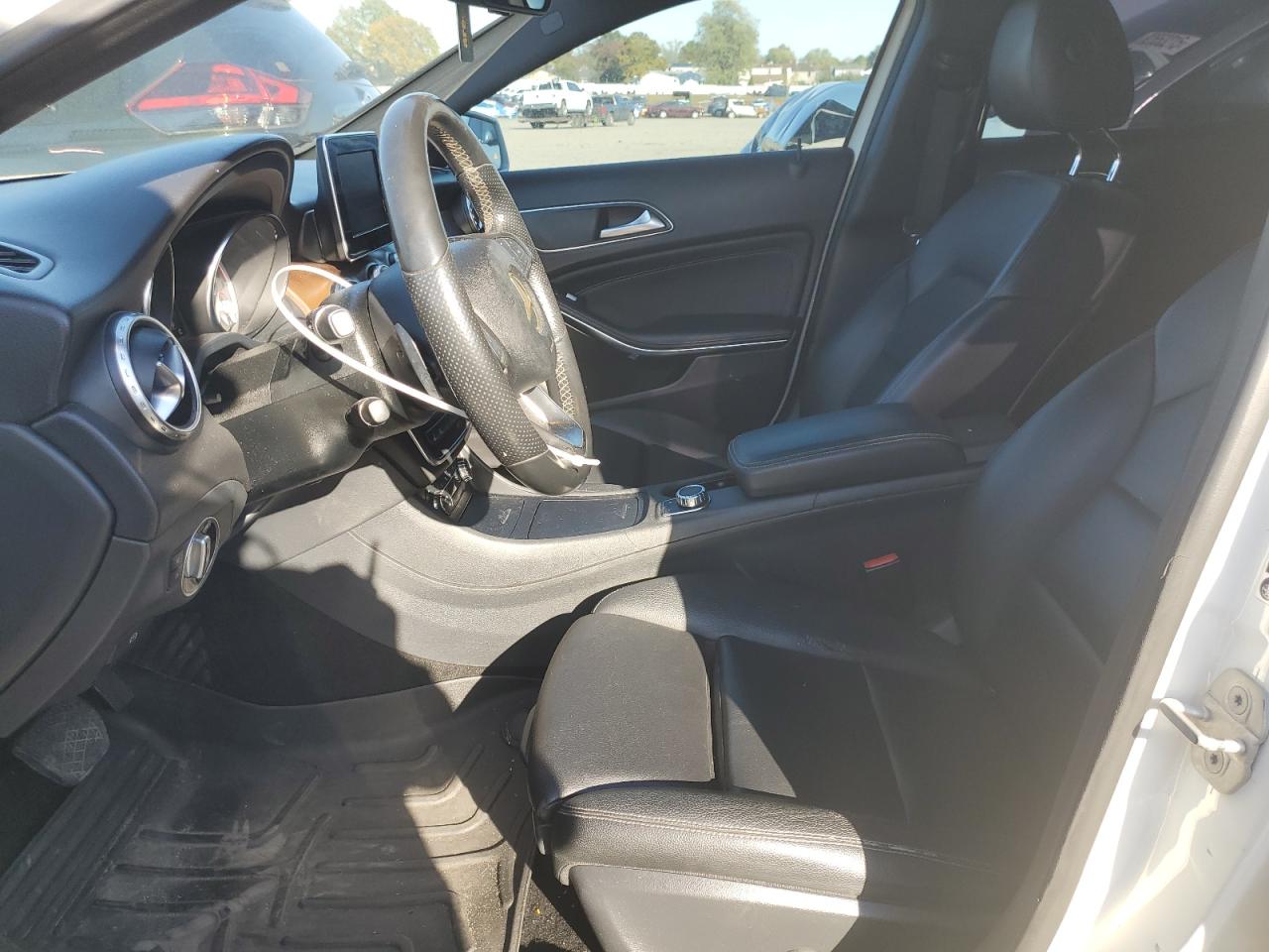 MERCEDES-BENZ GLA-CLASS 250 4MATIC