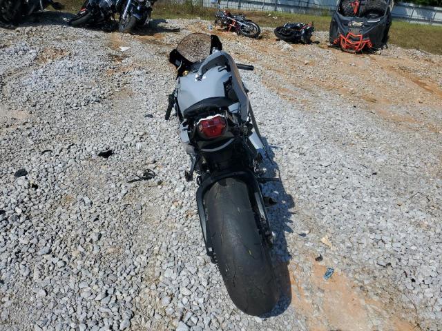 2024 SUZUKI GSX-R1000 - JS1DM11M0R7100076