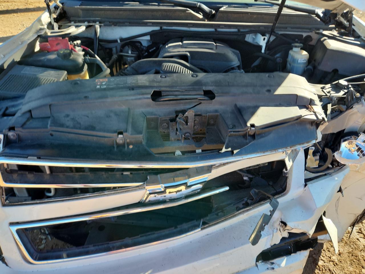 CHEVROLET SUBURBAN C1500 LTZ