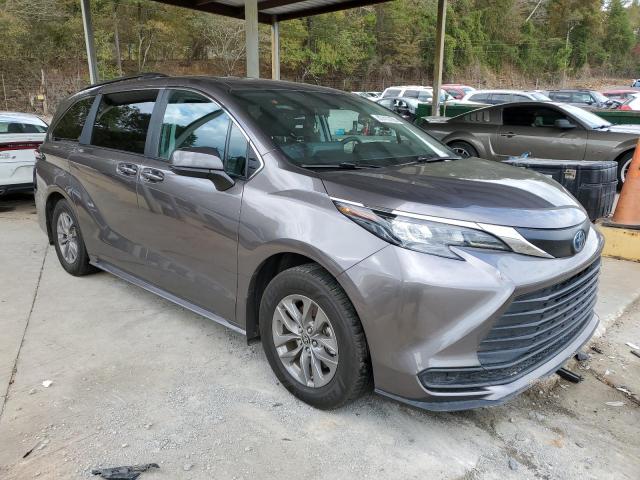 2024 TOYOTA SIENNA LE 5TDKRKEC2RS189337