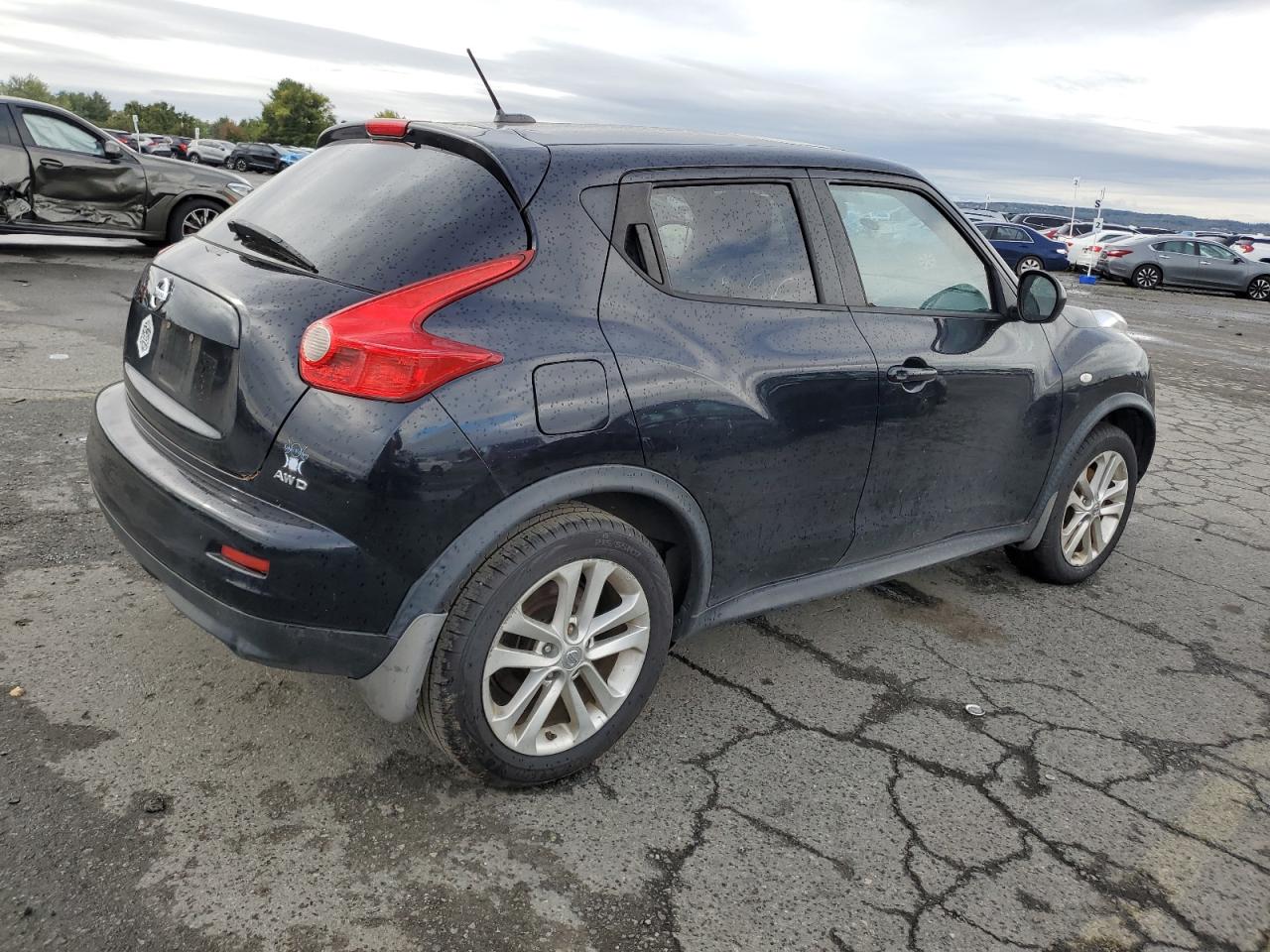 NISSAN JUKE S