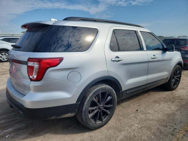 2017 FORD EXPLORER XLT - 1FM5K7D88HGC54627
