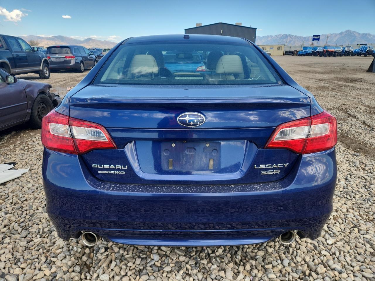 SUBARU LEGACY 3.6R LIMITED