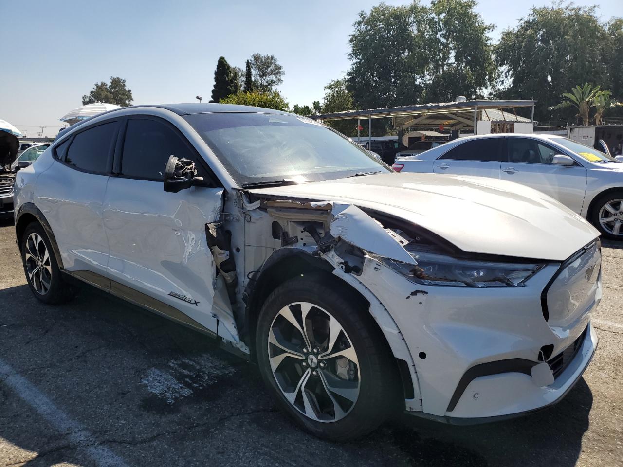 FORD MUSTANG PREMIUM