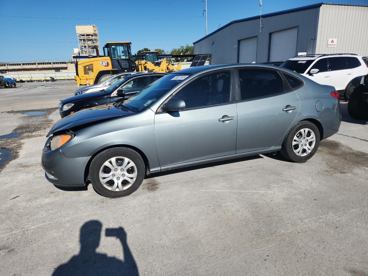 HYUNDAI ELANTRA BLUE