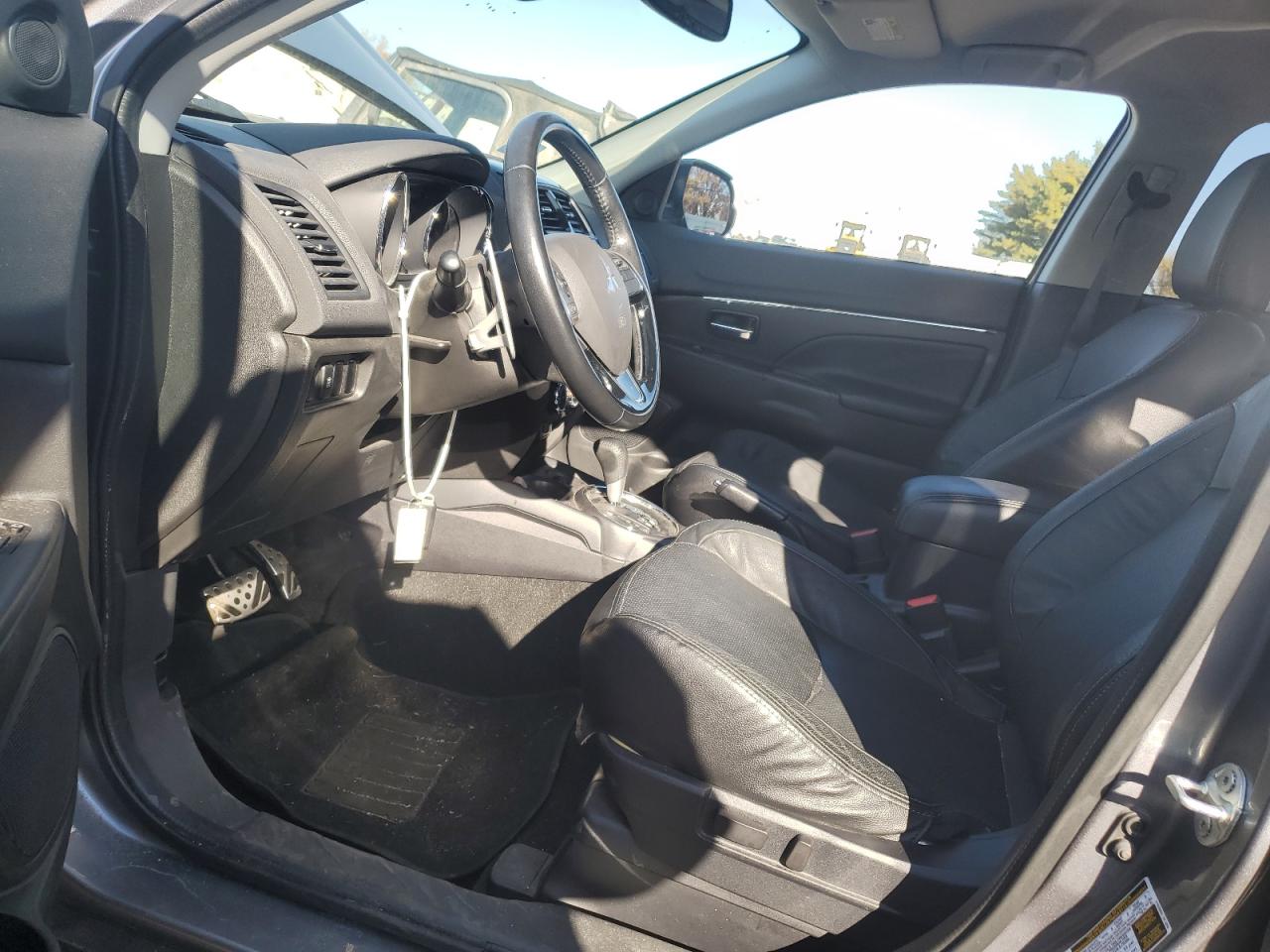 MITSUBISHI OUTLANDER SEL