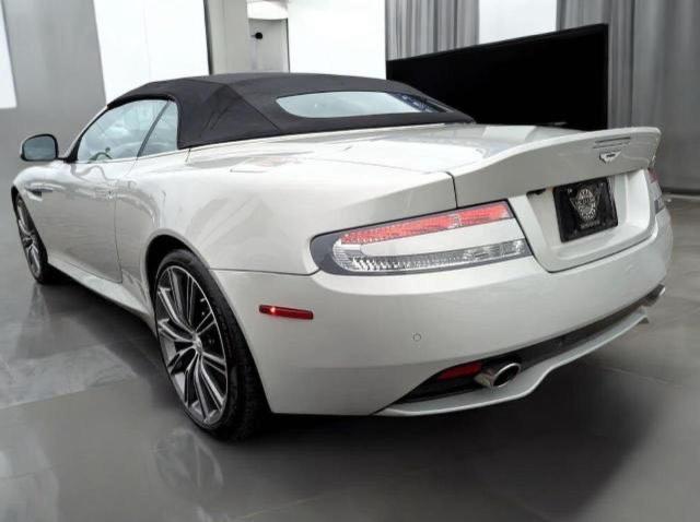 2015 ASTON MARTIN DB9 - SCFFDAFM0FGB16771