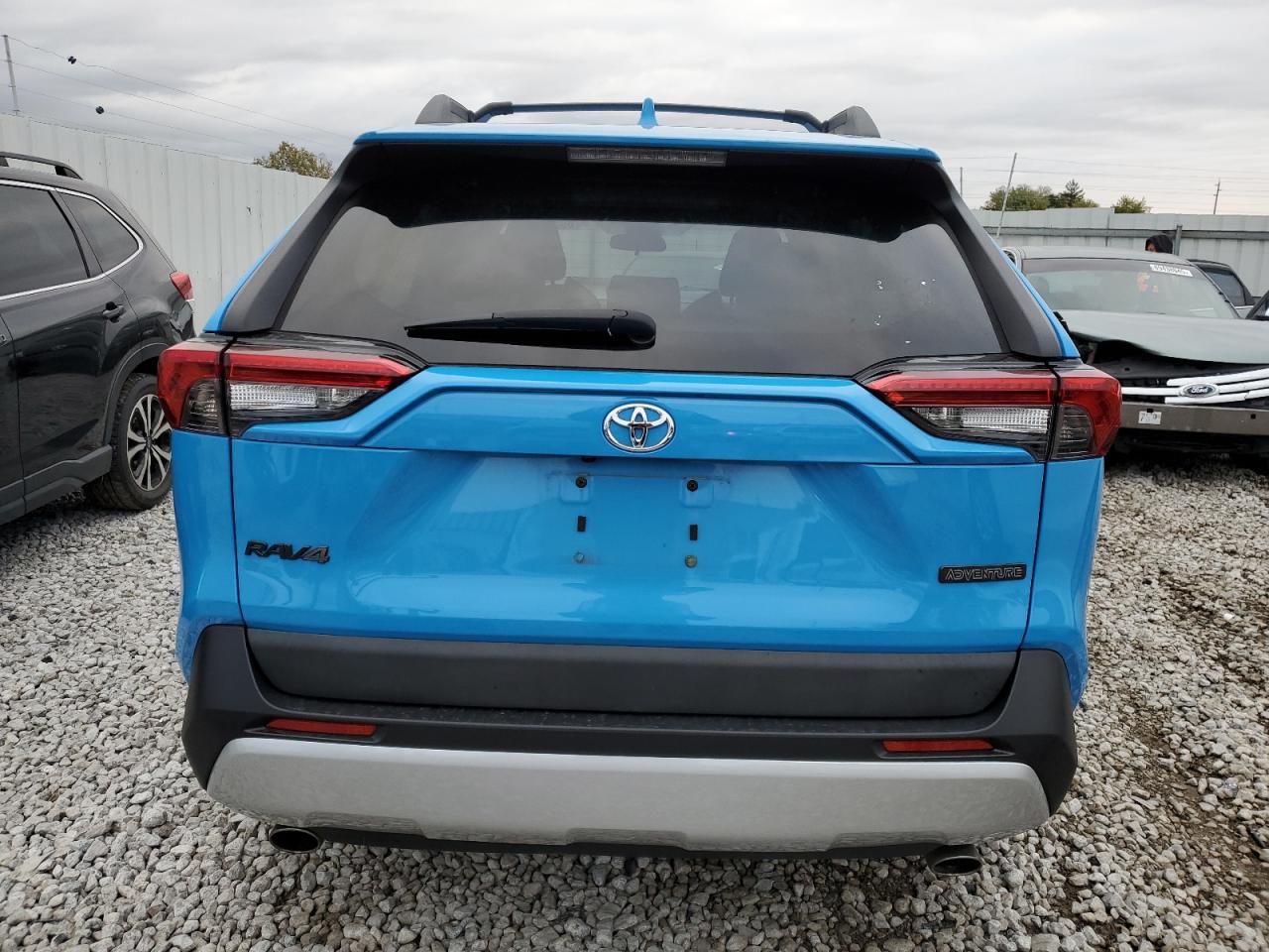 TOYOTA RAV4 ADVENTURE