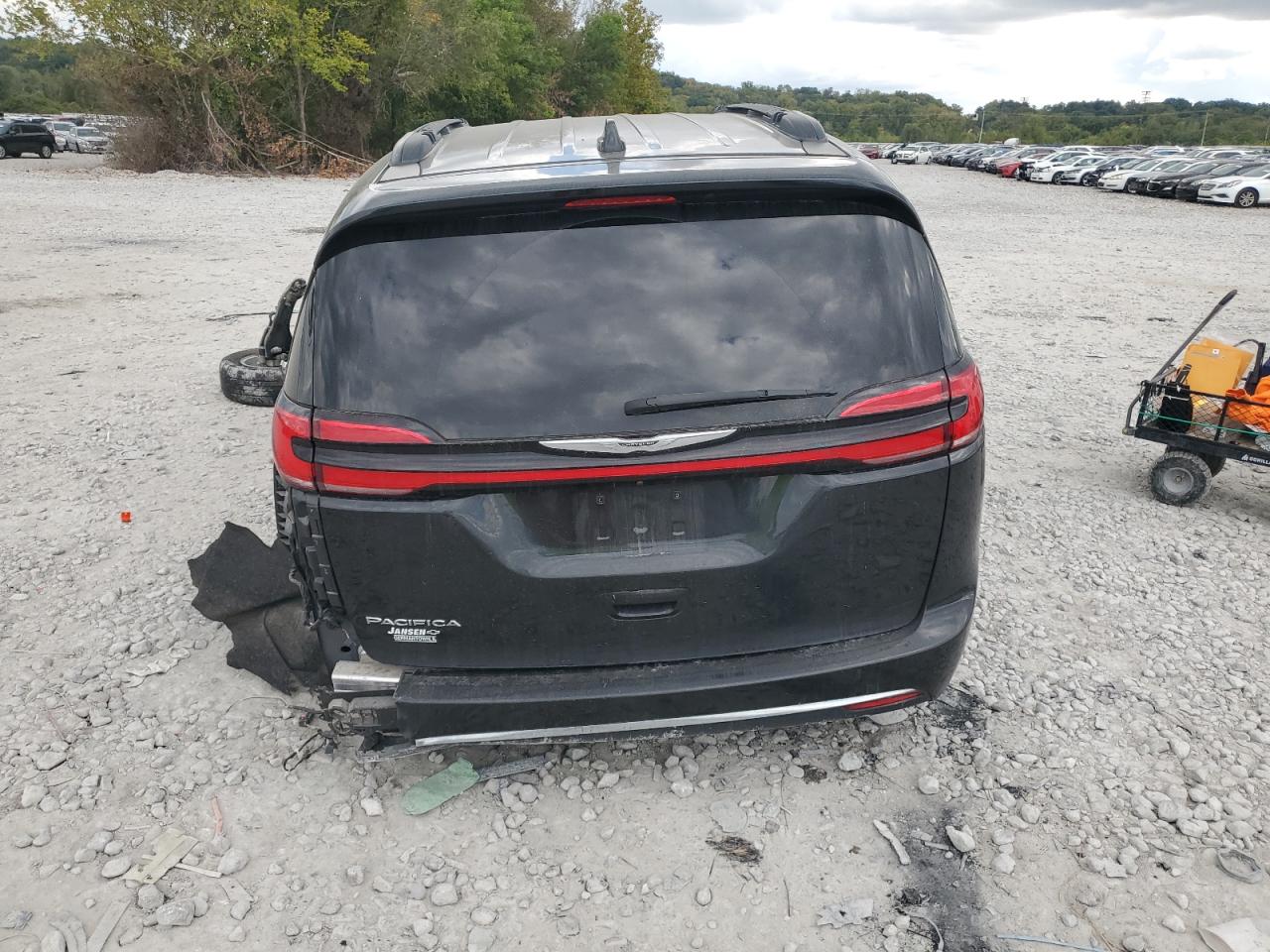 CHRYSLER PACIFICA TOURING L