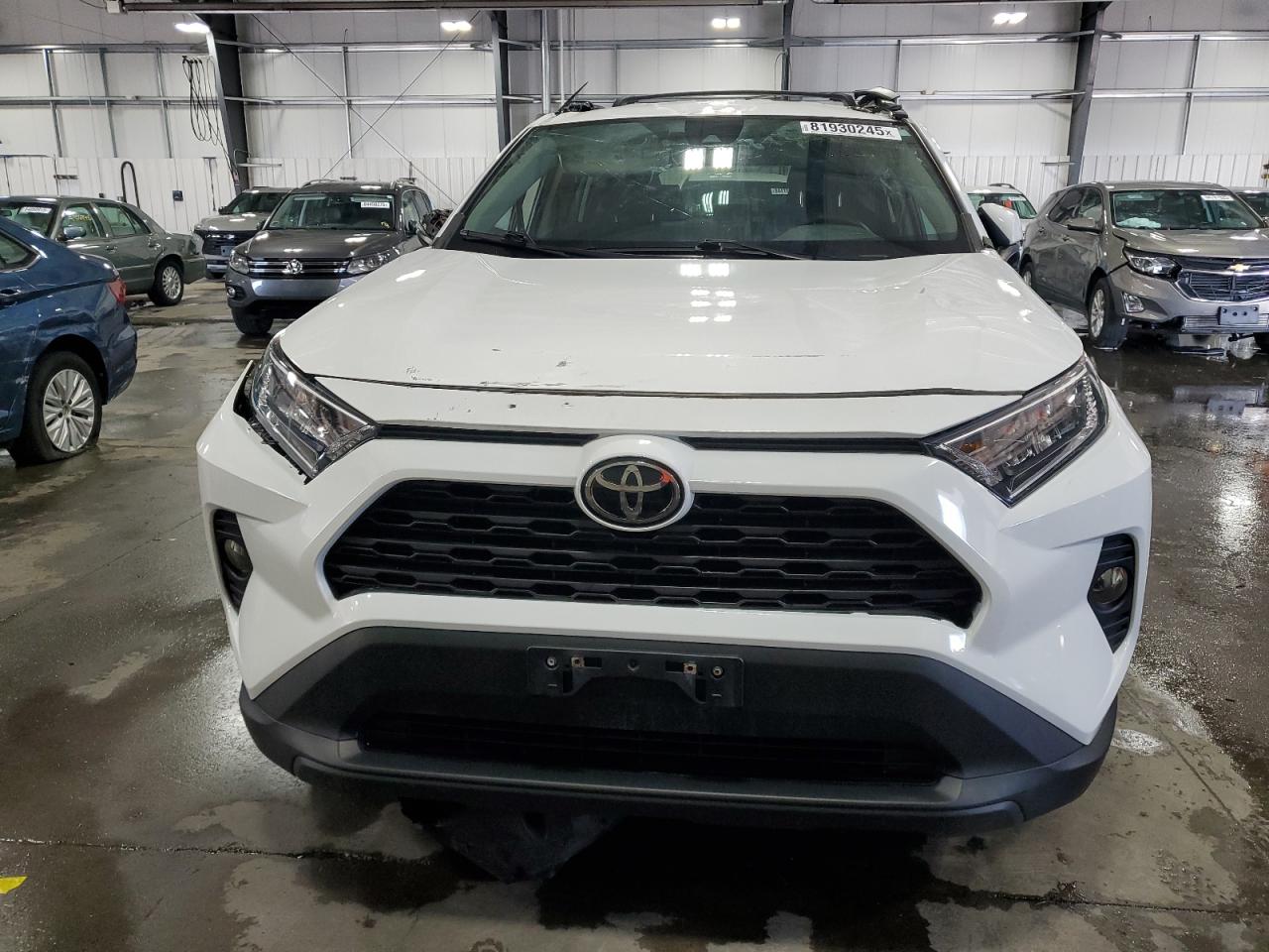 TOYOTA RAV4 XLE