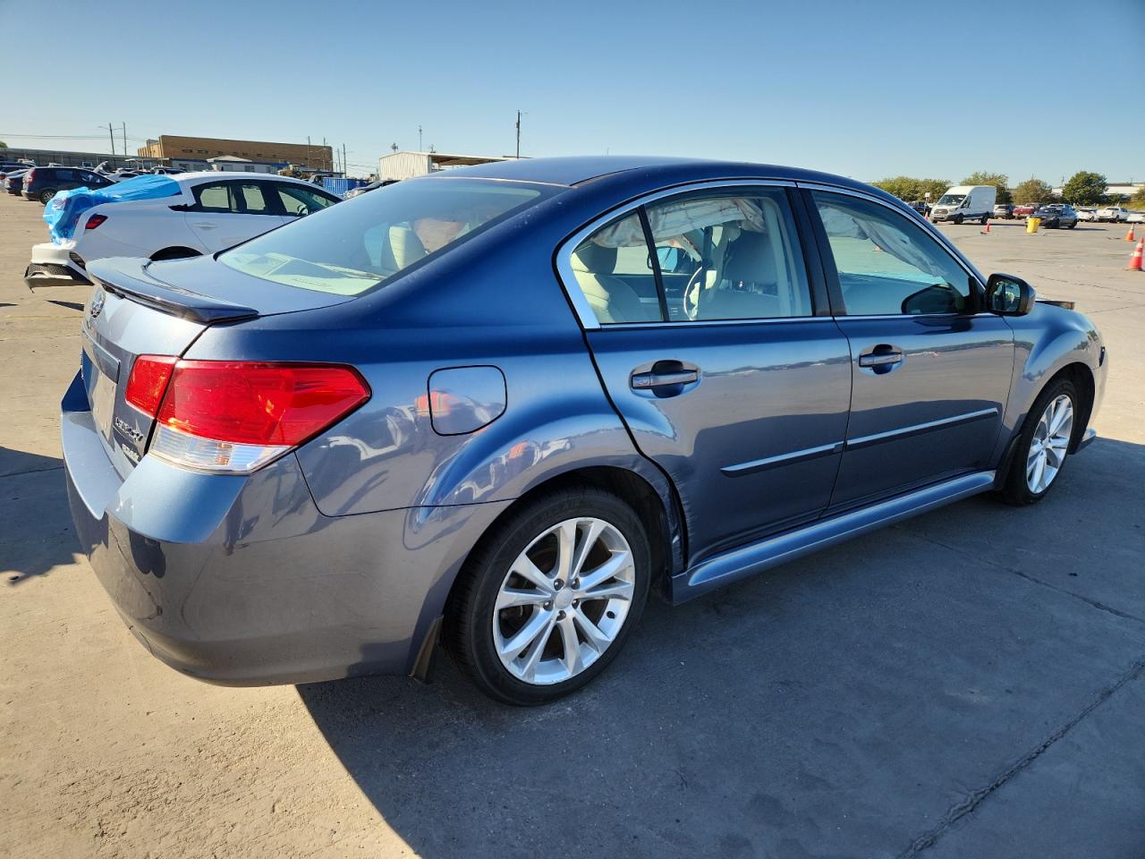 SUBARU LEGACY 2.5I PREMIUM