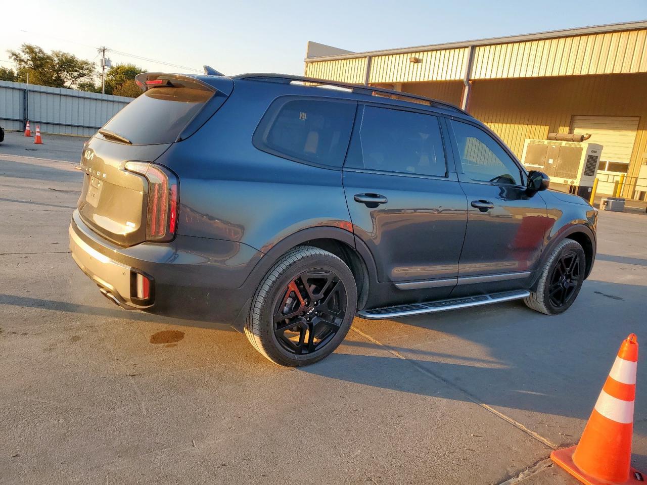 KIA TELLURIDE SX