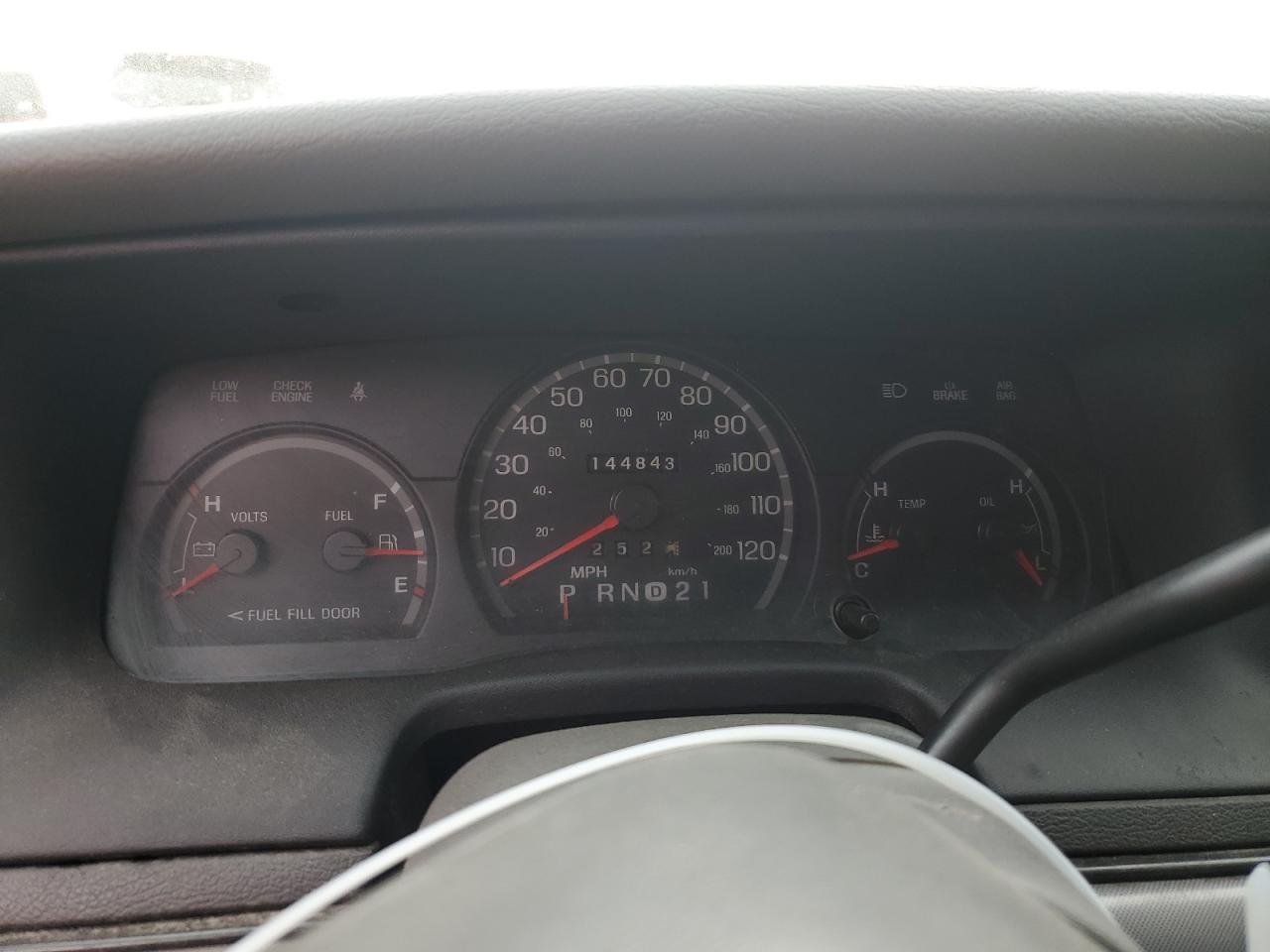 Lot #3291337165 2003 FORD CROWN VICTORIA