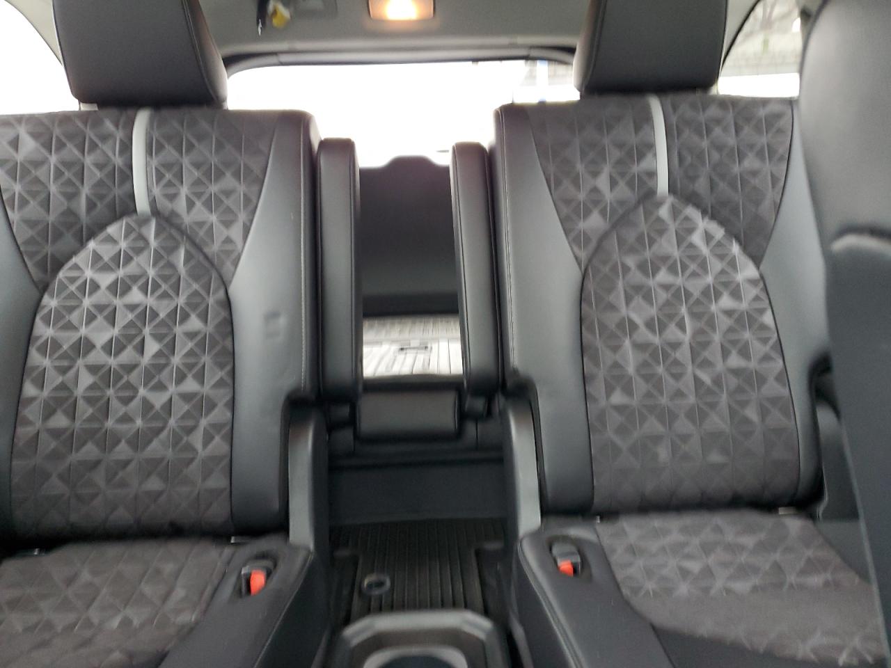 TOYOTA HIGHLANDER HYBRID XLE