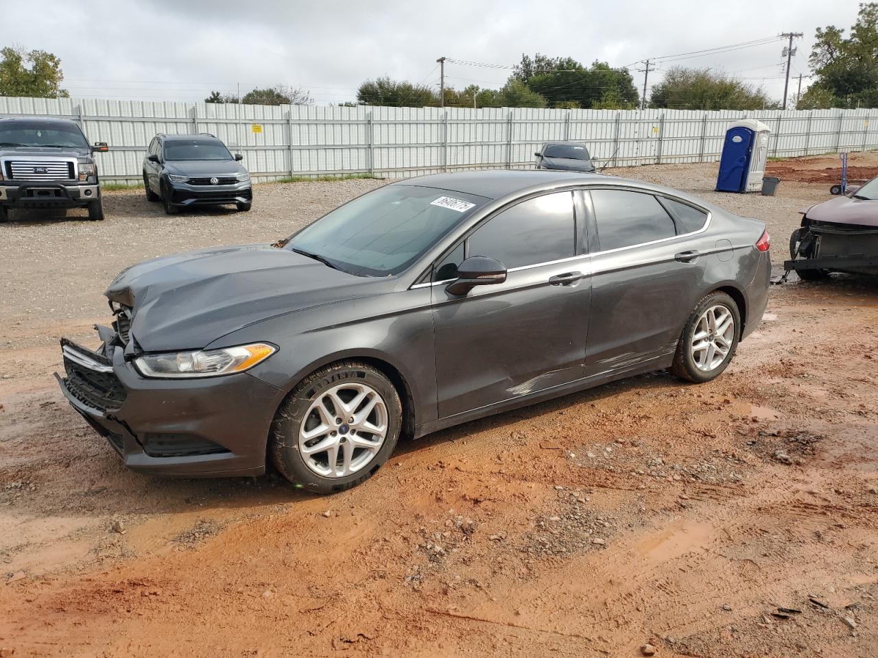 FORD FUSION SE