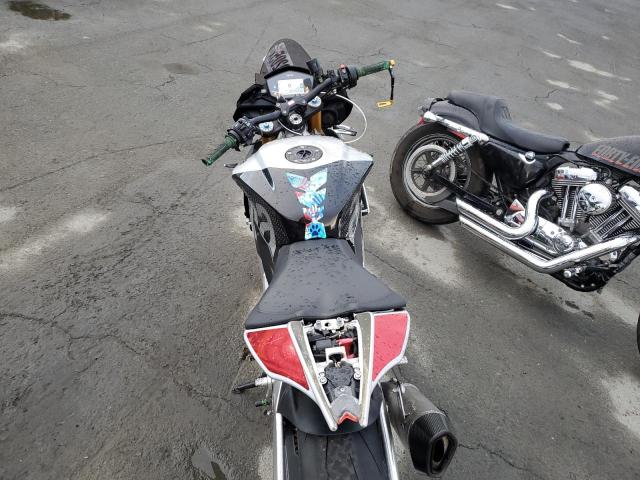 2017 APRILIA TUONO V4 1 ZD4KGUA01HS000233