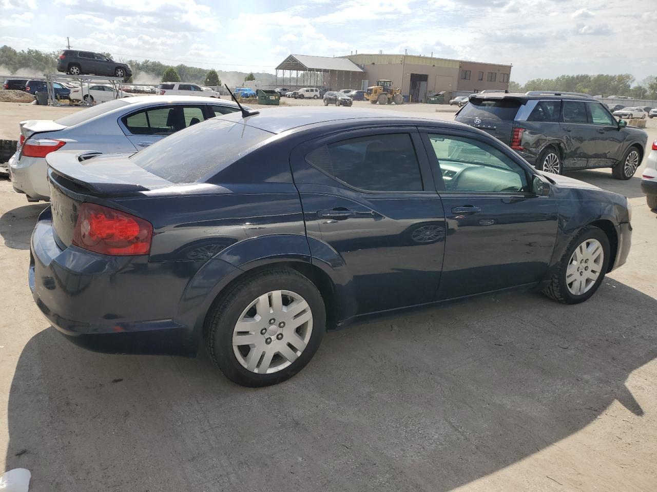DODGE AVENGER SE