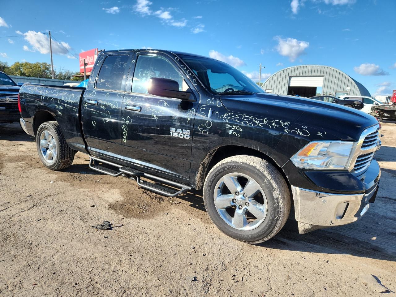 RAM 1500 SLT