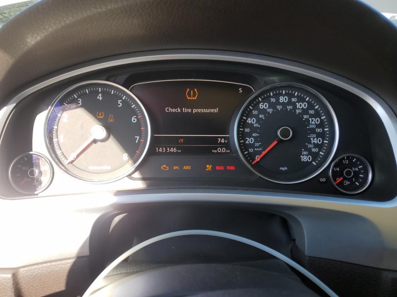 VOLKSWAGEN TOUAREG V6