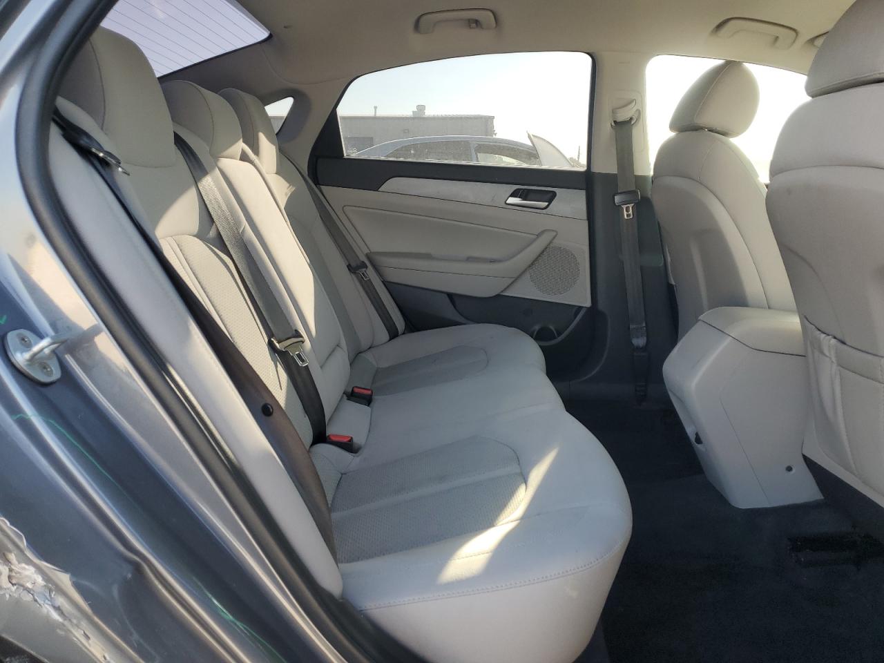 HYUNDAI SONATA SPORT