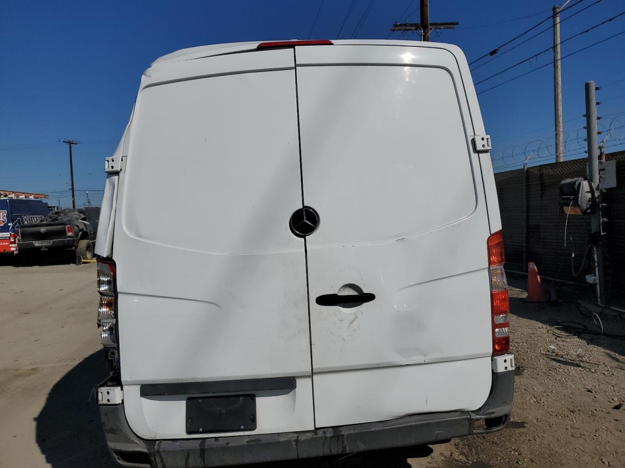 MERCEDES-BENZ SPRINTER 2500