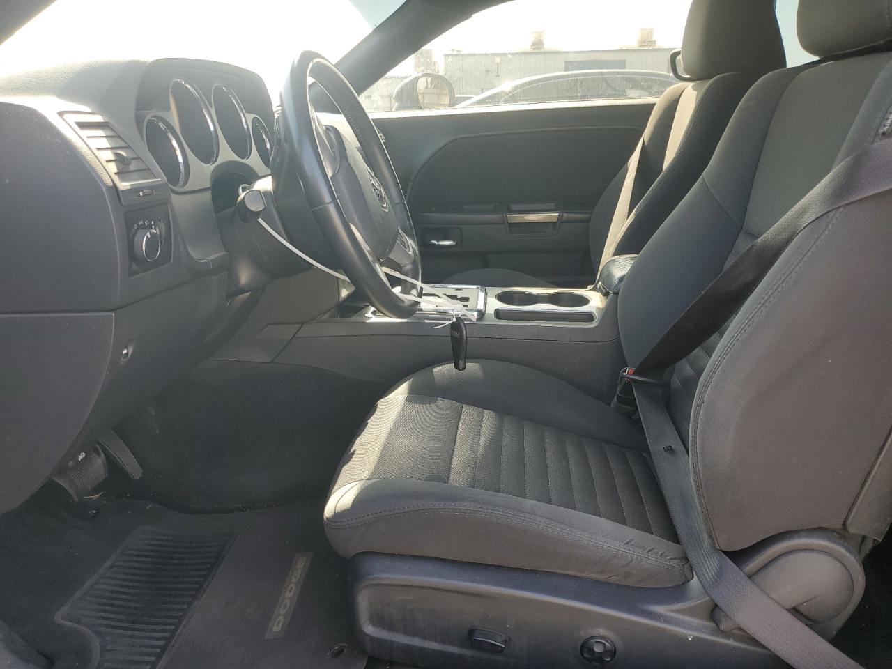 DODGE CHALLENGER SXT