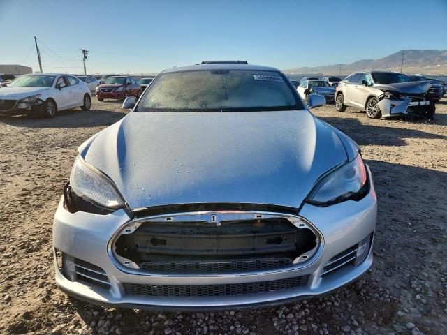 2013 TESLA MODEL S - 5YJSA1AG2DFP09401