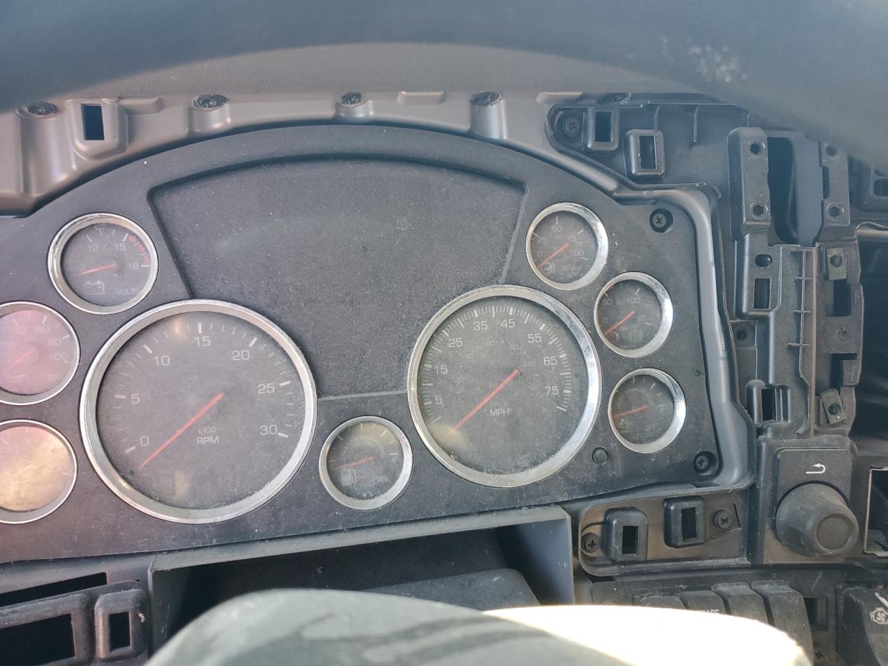 Lot #3279528244 2017 KENWORTH T680