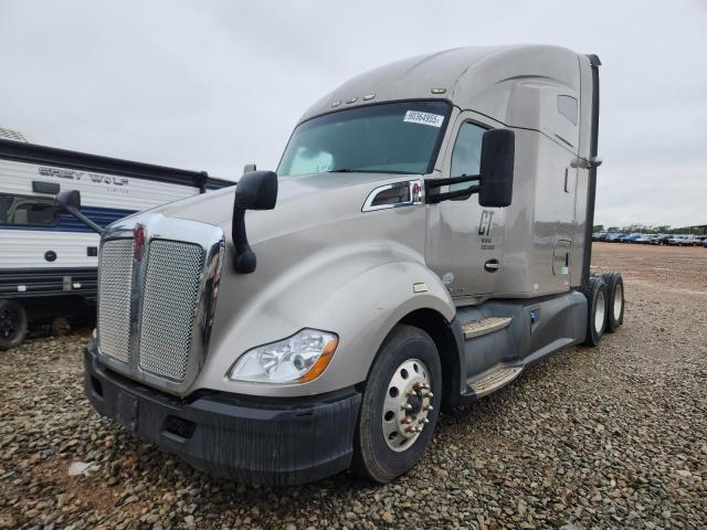 2017 KENWORTH T680 #3297084517