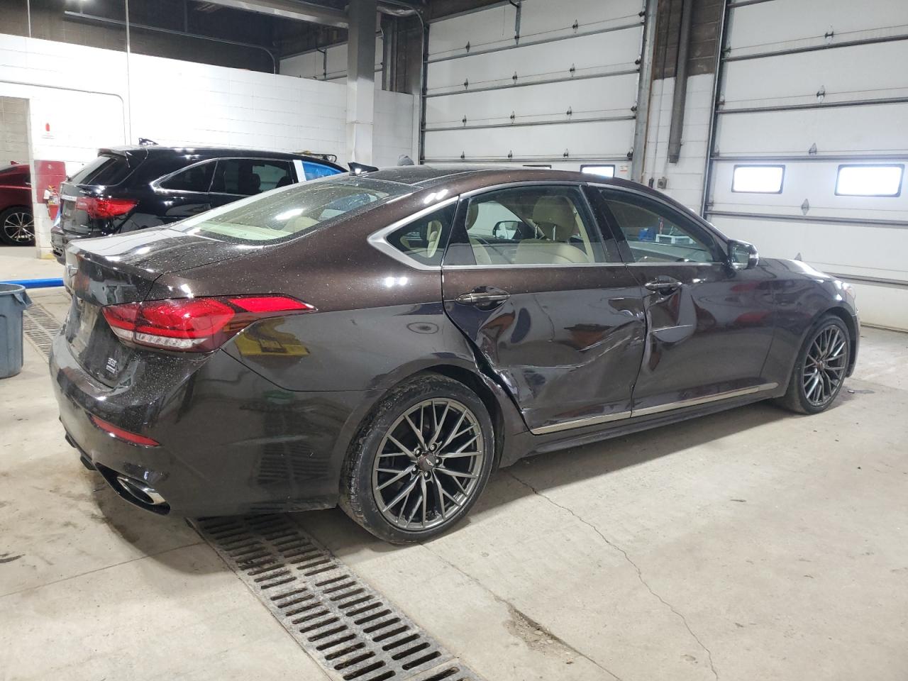 GENESIS G80 BASE