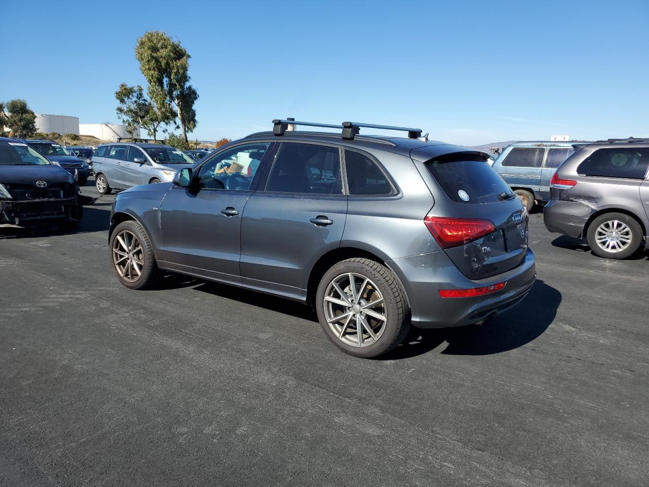 AUDI Q5 PREMIUM PLUS S-LINE