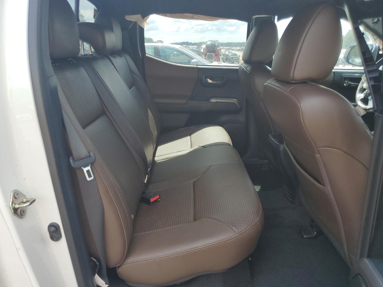 TOYOTA TACOMA DOUBLE CAB