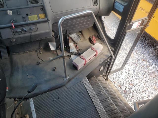 2011 THOMAS SAF-T-LINER C2 #3273801357