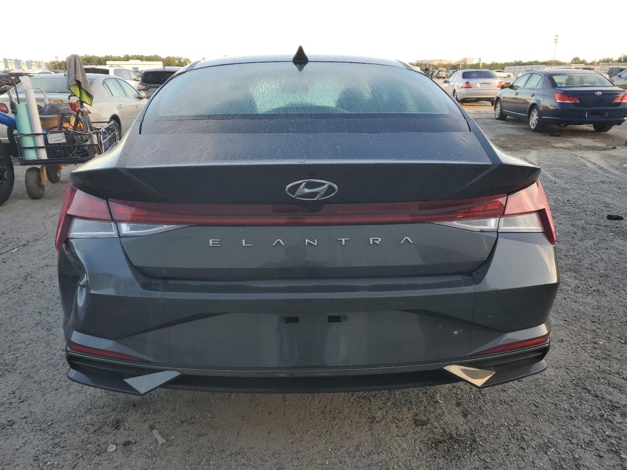 Lot #3302735042 2022 HYUNDAI ELANTRA SE