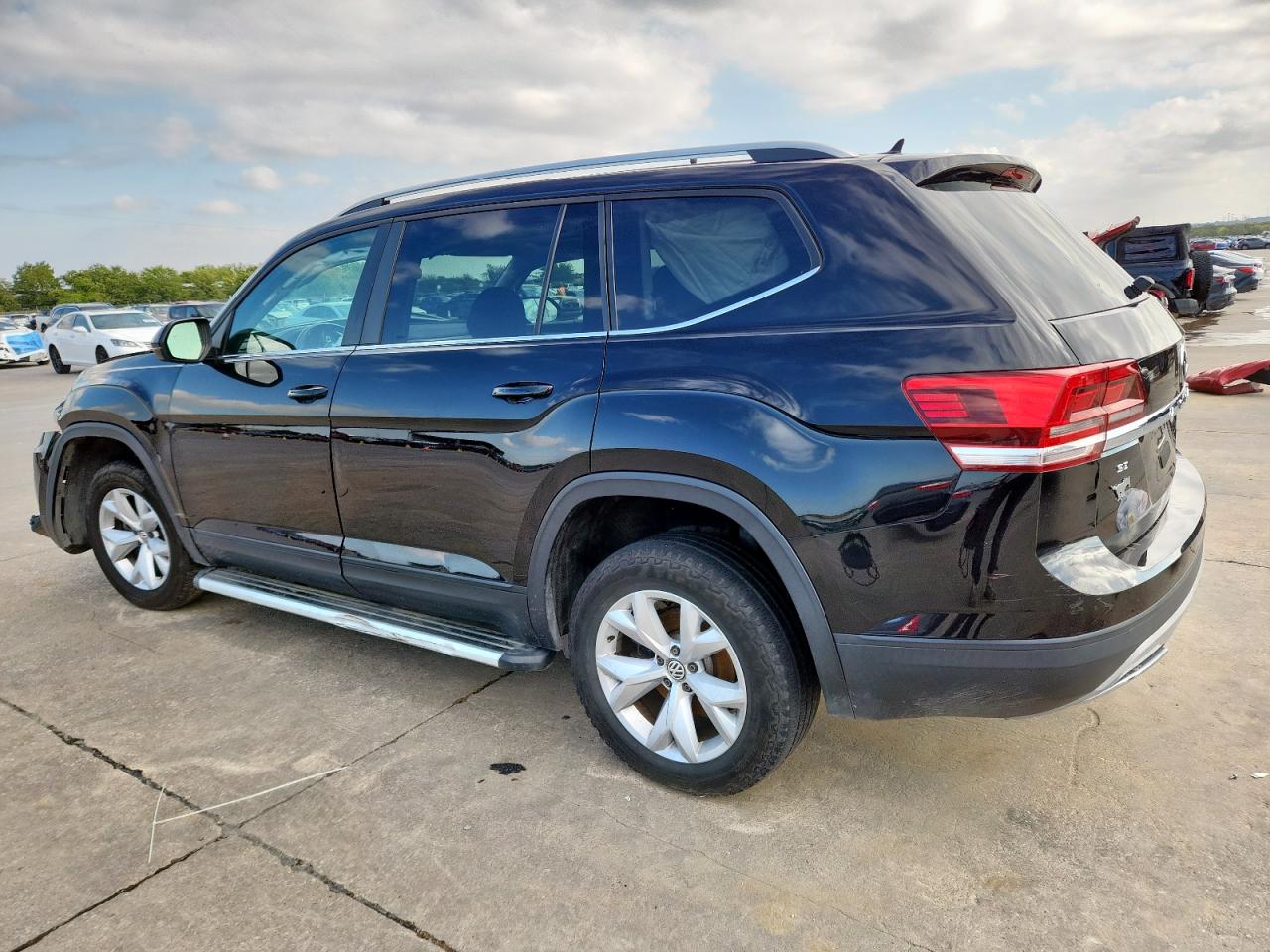 VOLKSWAGEN ATLAS SE