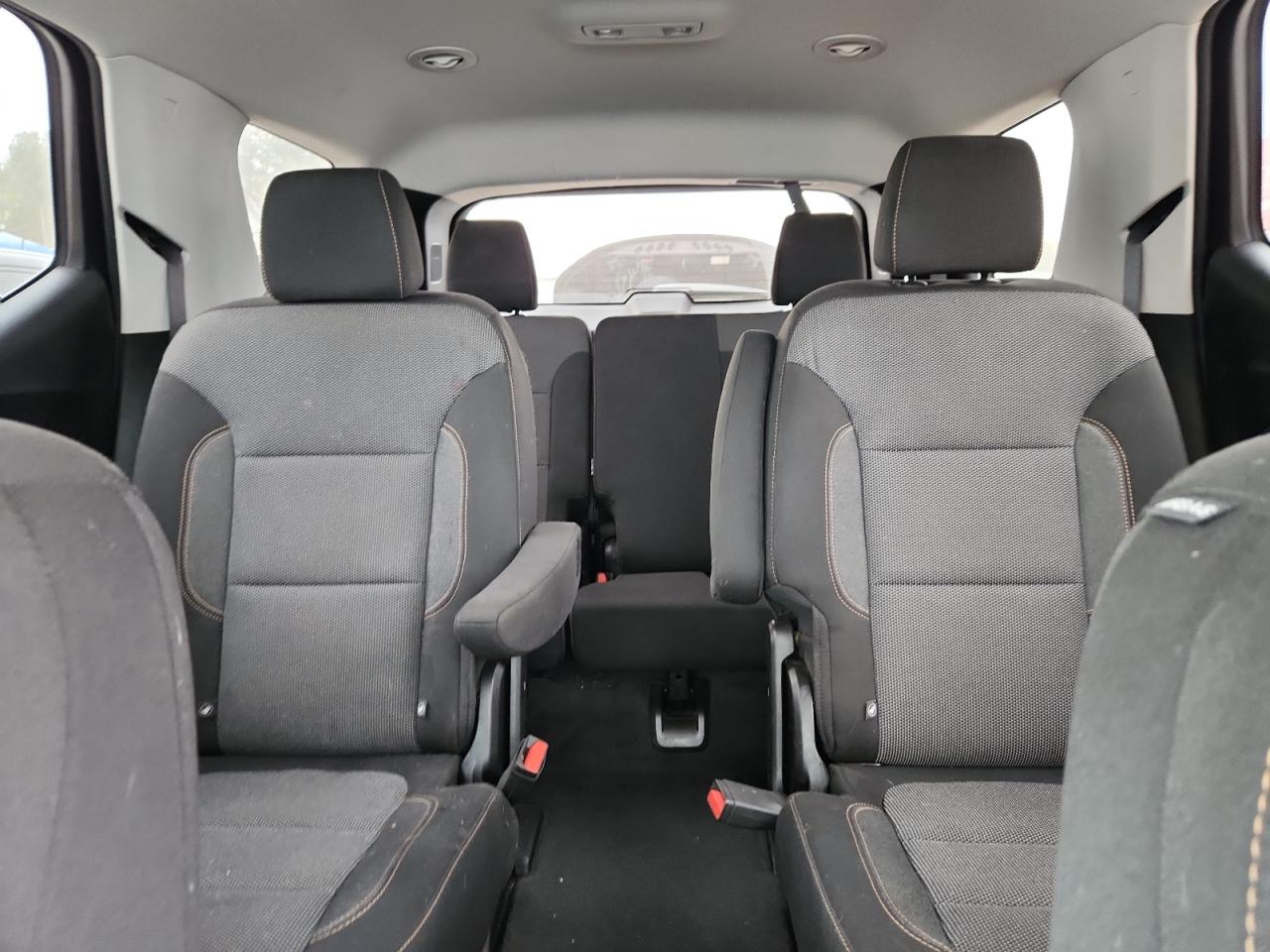 CHEVROLET TRAVERSE LT