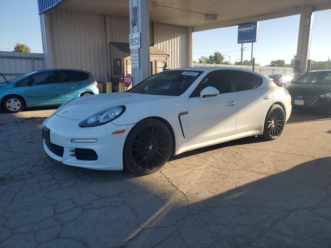 PORSCHE PANAMERA 2