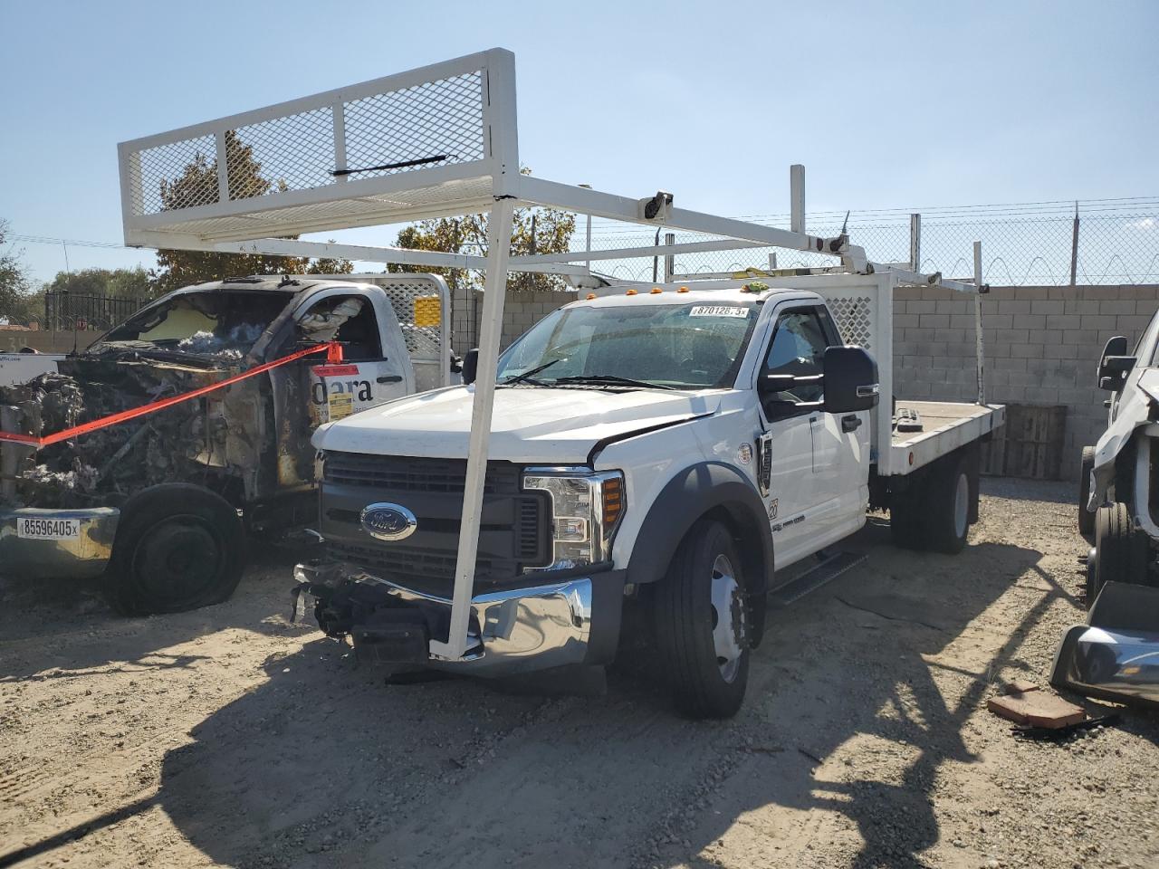 FORD F-550 SUPER DUTY