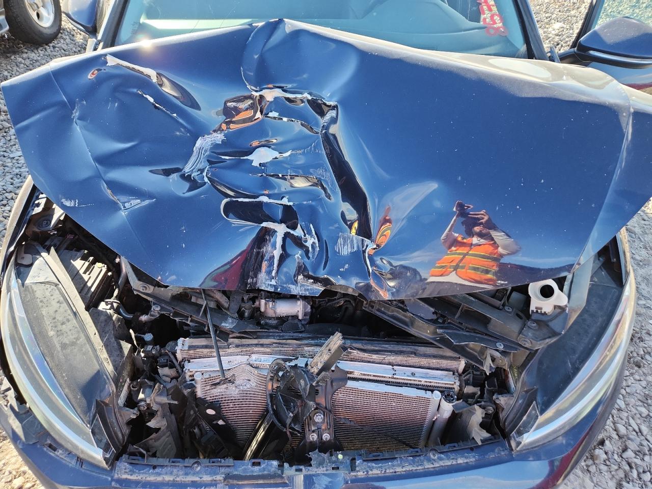 VOLKSWAGEN GOLF SPORTSVAN S