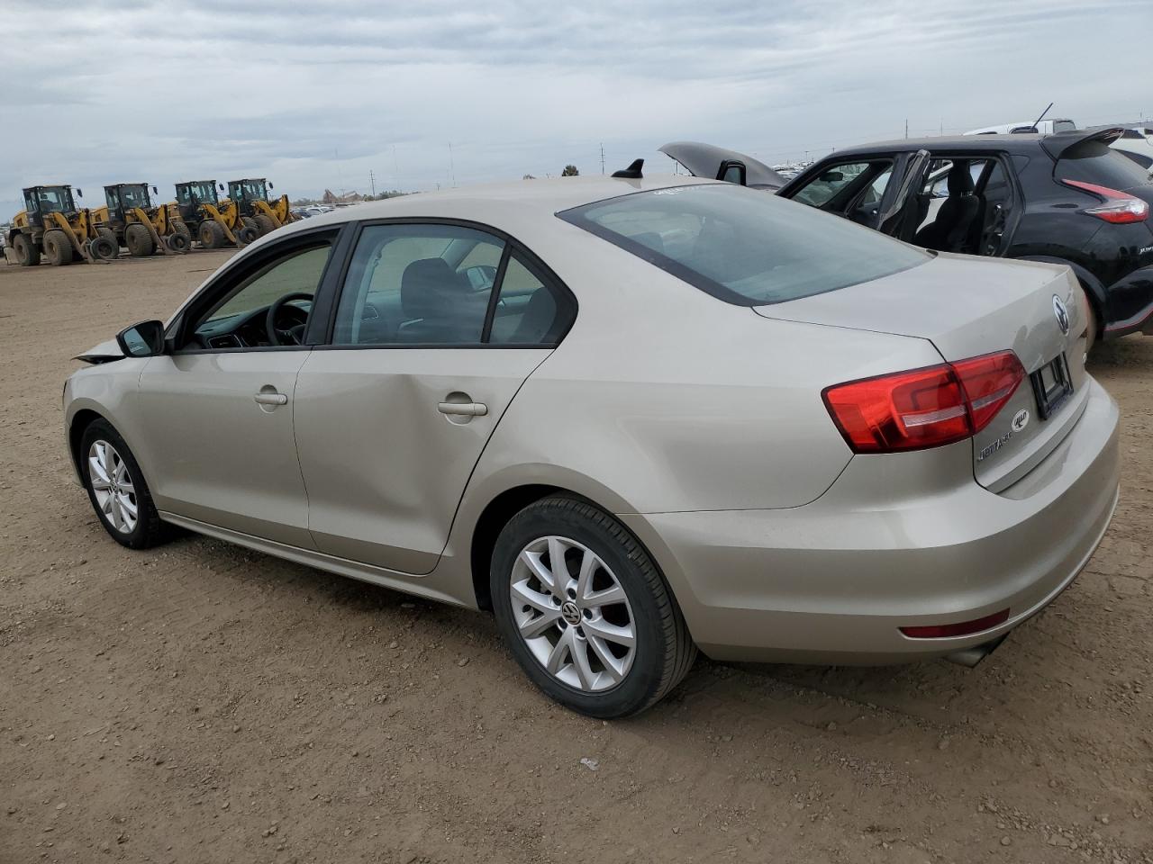 VOLKSWAGEN JETTA SE