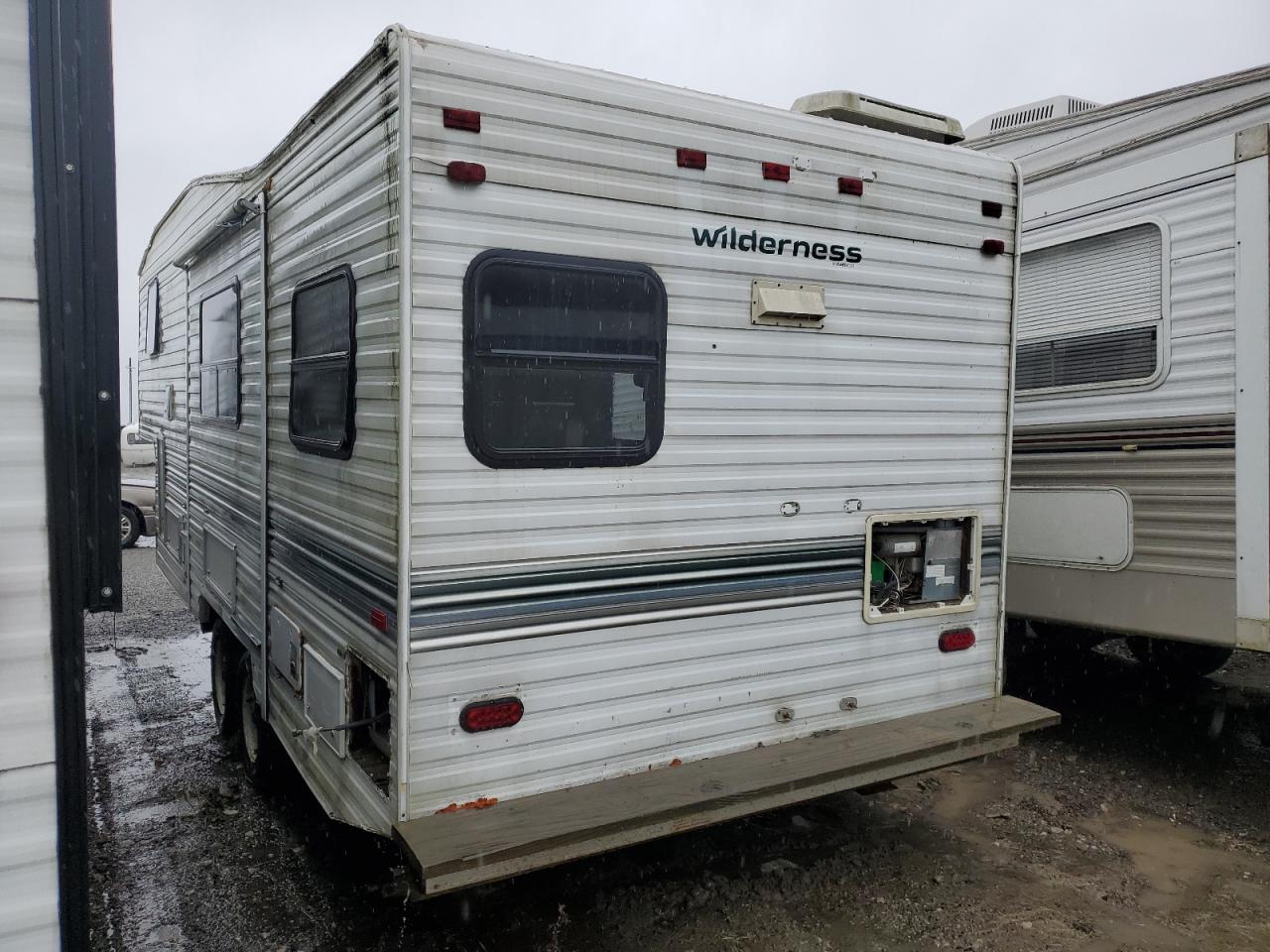 Lot #3282459571 1995 FLEETWOOD WILDERNESS