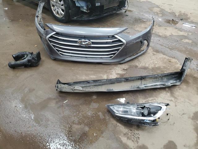 2018 HYUNDAI ELANTRA SE #3282592893