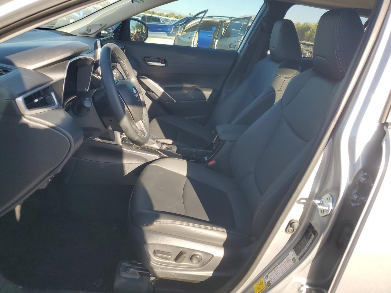 TOYOTA COROLLA CROSS XLE