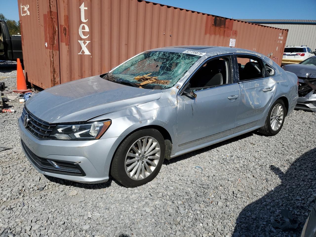 VOLKSWAGEN PASSAT SE