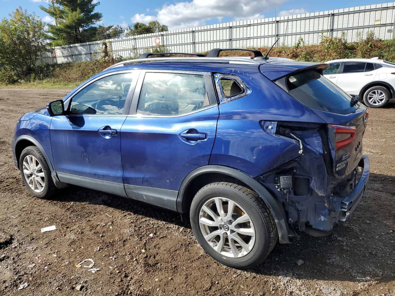 NISSAN ROGUE SPORT S