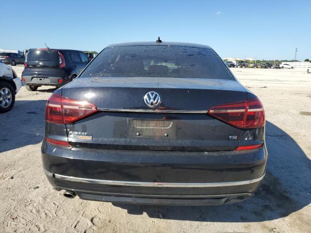 2017 VOLKSWAGEN PASSAT R-LINE 1VWDT7A35HC036476