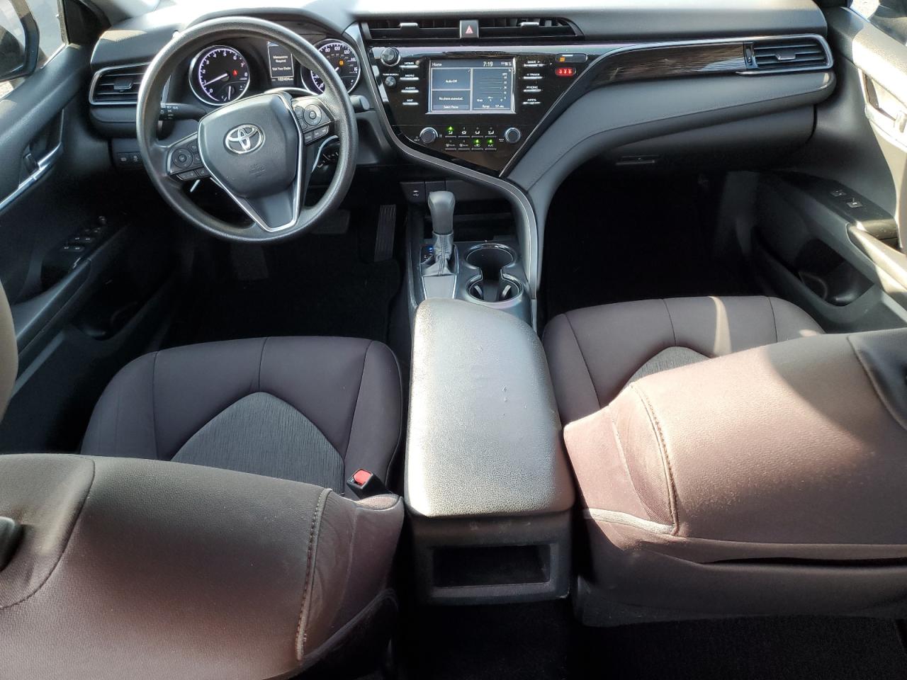 TOYOTA CAMRY L