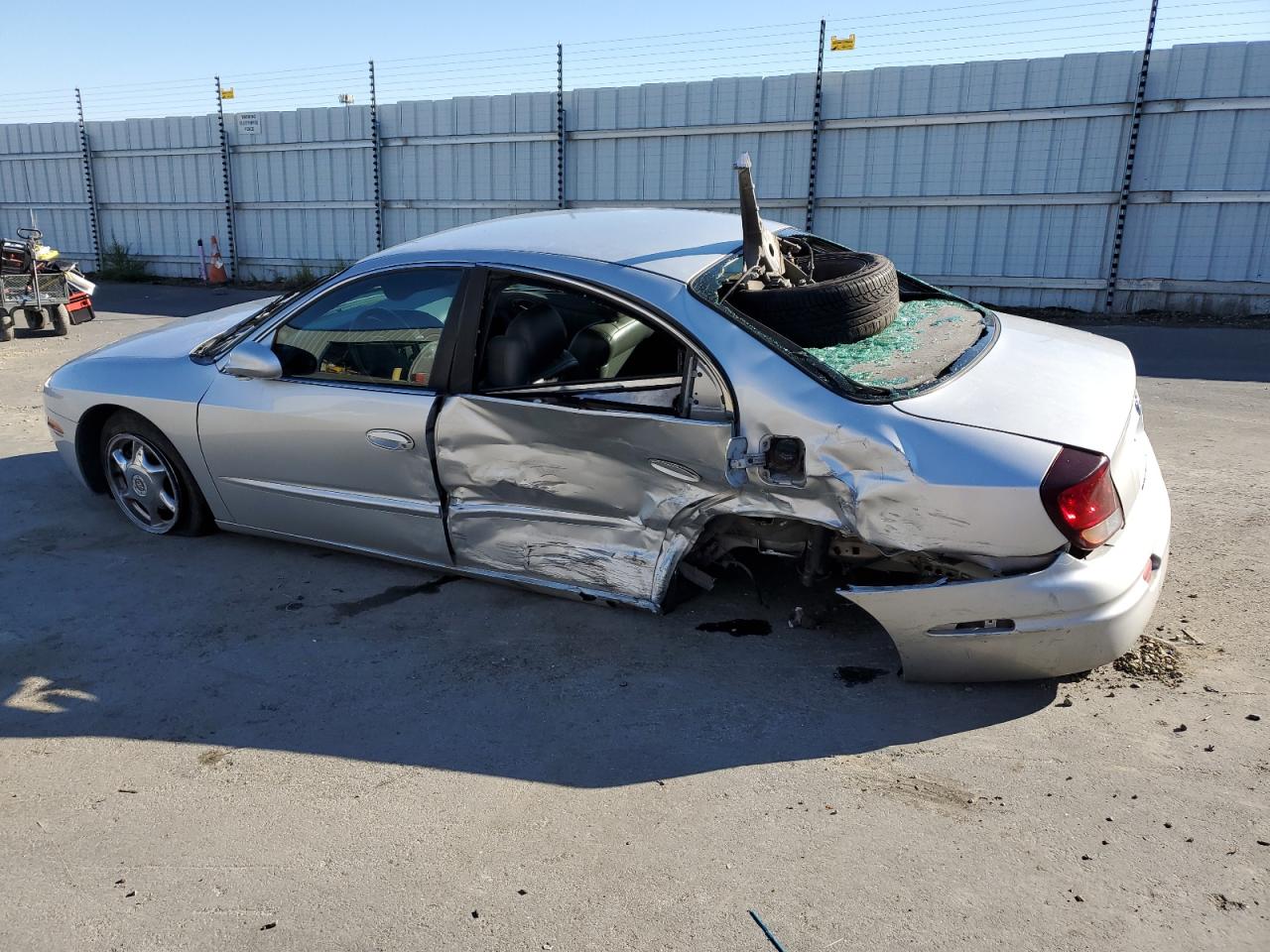 Lot #3280531128 2002 OLDSMOBILE AURORA 4.0