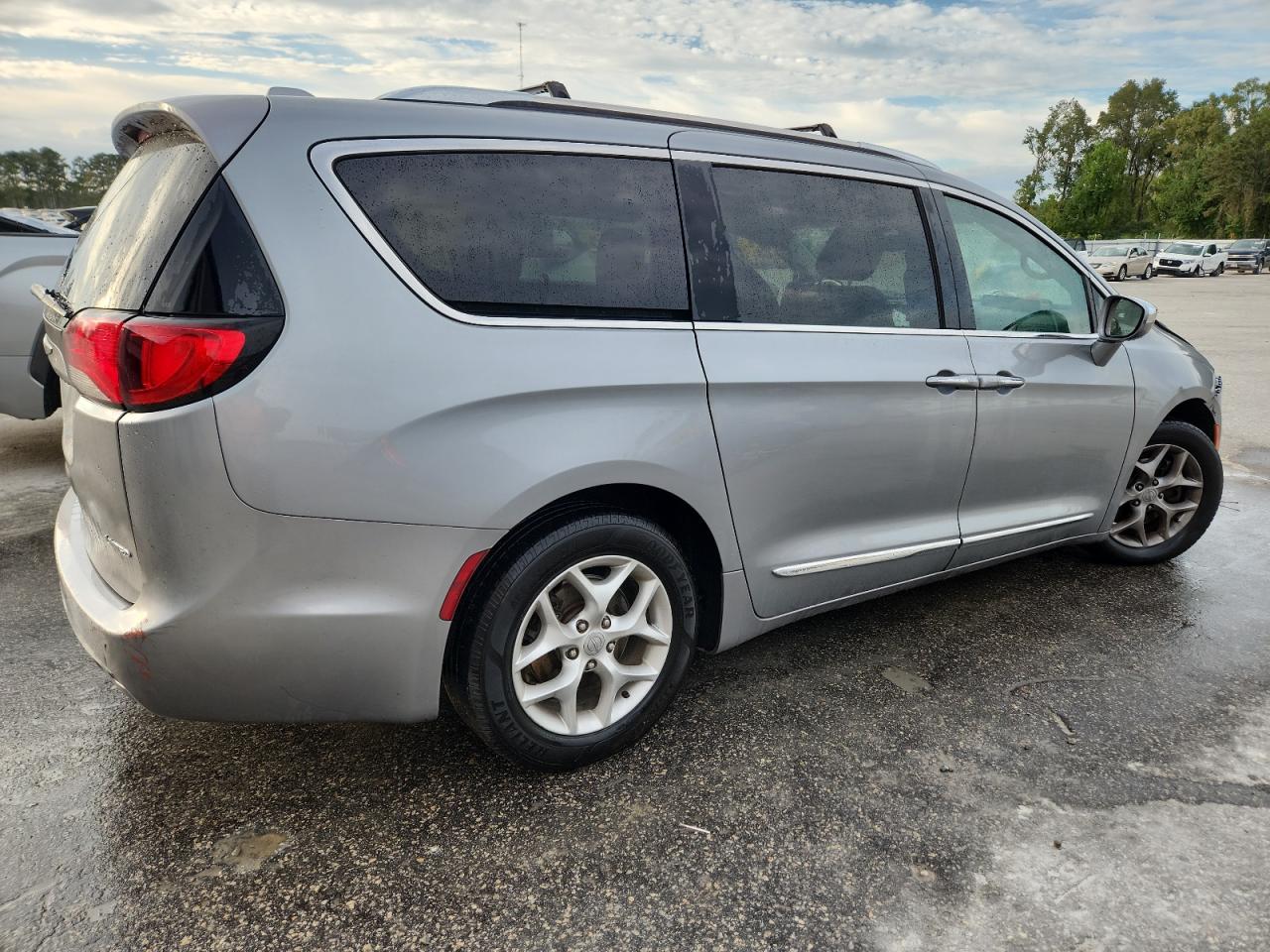 CHRYSLER PACIFICA LIMITED